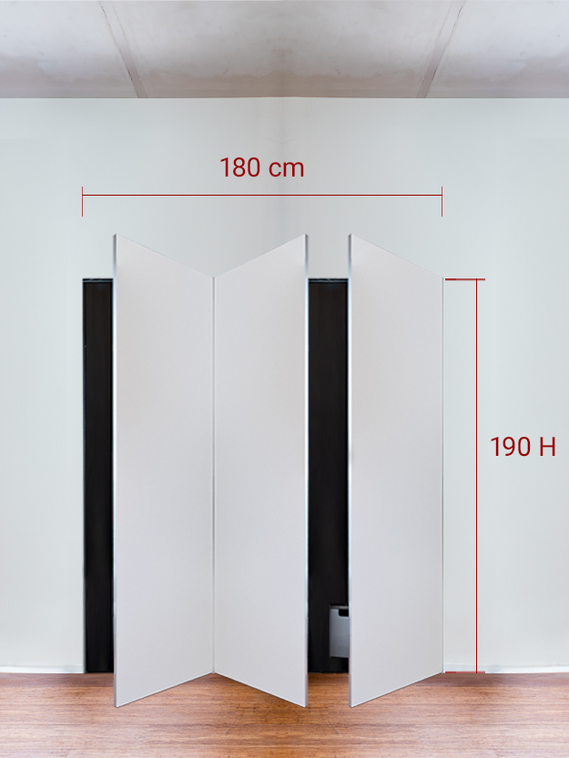 Armadio filomuro a 3 ante simmetriche cm 180x190