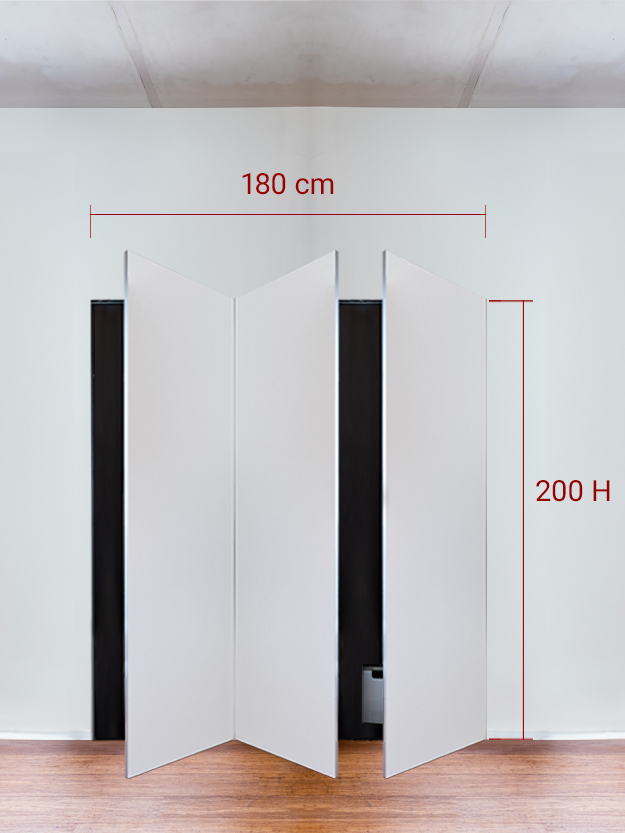 Armadio filomuro a 3 ante simmetriche cm 180x200