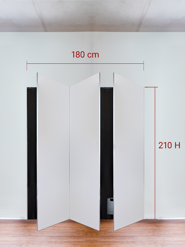 Armadio filomuro a 3 ante simmetriche cm 180x210