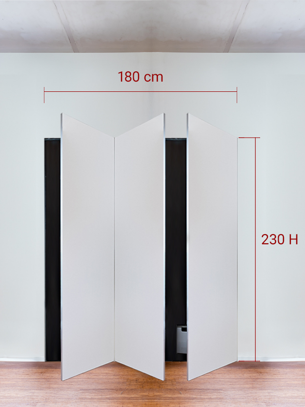 Armadio filomuro a 3 ante simmetriche cm 180x230
