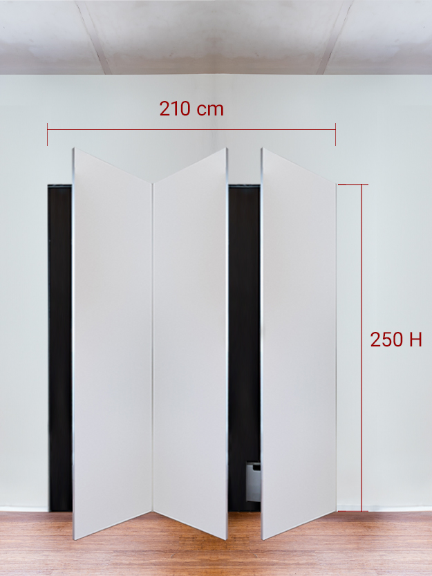 Armadio filomuro a 3 ante simmetriche cm 210x250