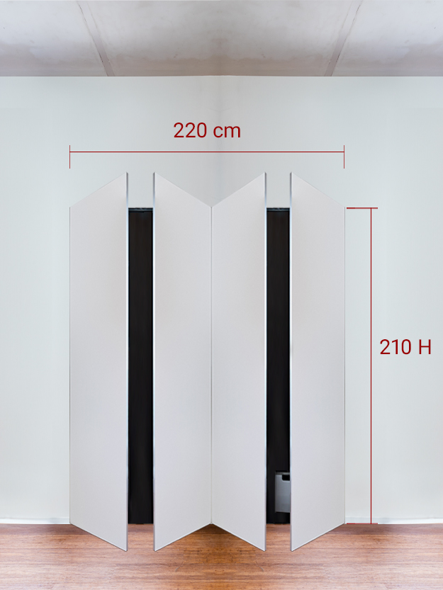 Armadio filomuro a 4 ante simmetriche cm 220×210