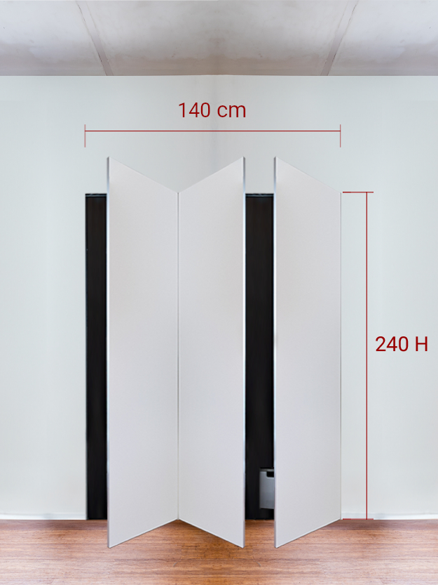 Armadio filomuro a 3 ante simmetriche cm 140x240