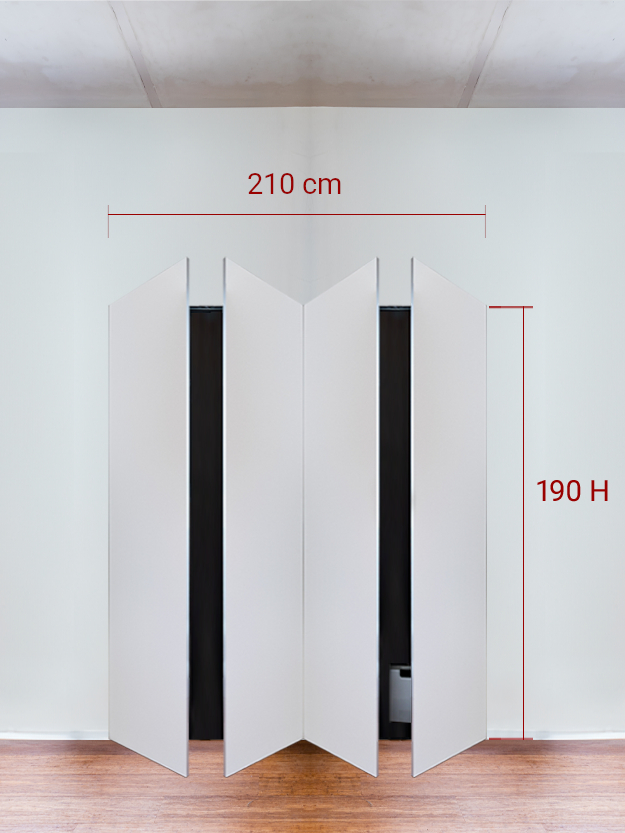 Armadio filomuro a 4 ante simmetriche cm 210x190